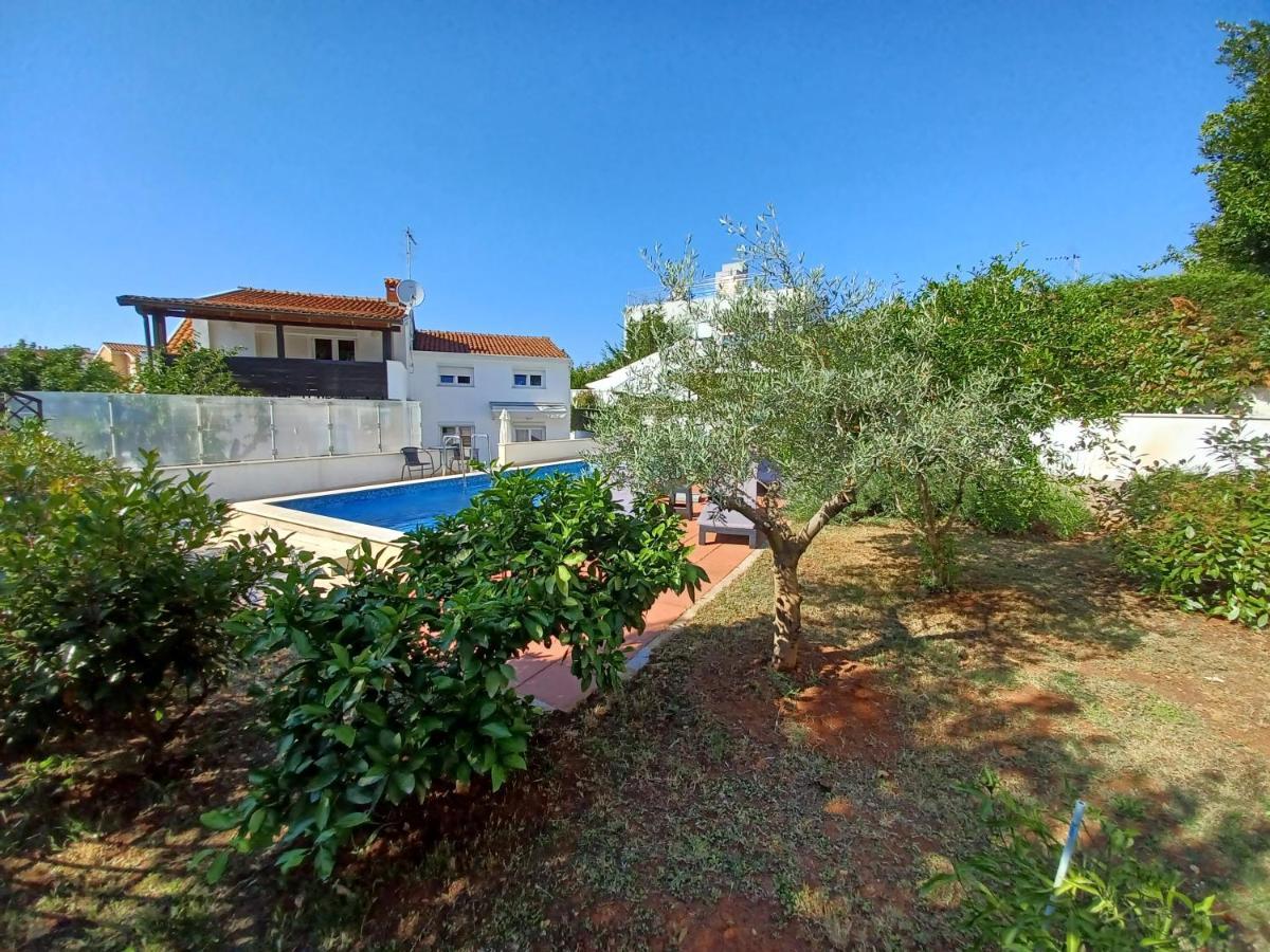Apartments Sebelja Pula Exterior photo