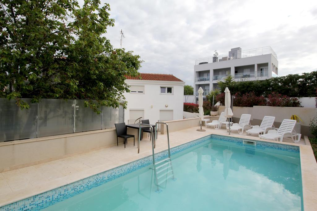 Apartments Sebelja Pula Exterior photo